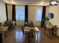 Alpenkhauz Hotel - 2-Star