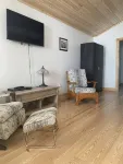C6 - Cozy Lakefront Cottage in Temiskaming Shores