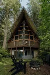 Spacious North Cascades Riverside A-Frame w/ Mt Baker Views - Dog-Friendly