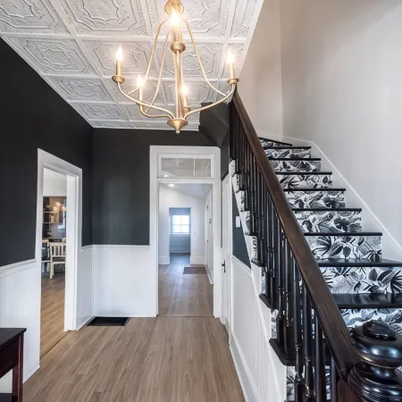 LULU Street Retreat-Historic Home in Brooksville12 miles from Cabot Farms Golf