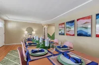 ᨒFIREHAUSᨒHotTubᨒCinemaᨒBBQᨒBadmintonᨒGames