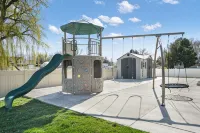 Family Oasis Getaway