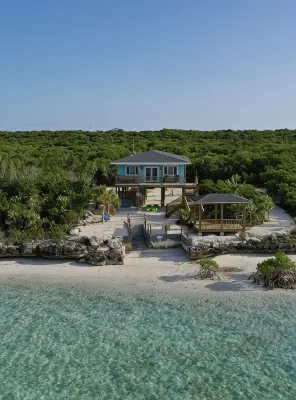 Bama Breeze, Exuma - 3-Star