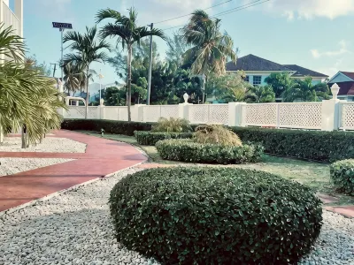 Cozy studio #6  with pool near beach VRBO Hotels in 