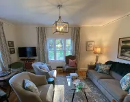 Registered Historic Edwardian Carriage House. Close to Katy's Cove.Pet Friendly. - Homestays