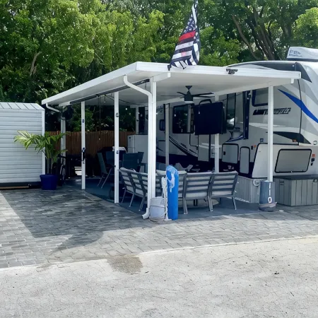 Casita Key Largo Getaway: Your Gateway to Reefs, Sunsets, and Island Bliss!