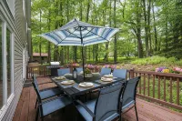 Winter Adventures Pocono Escape w/Fire Pit & Arcade Games - Sleeps 8 Guest