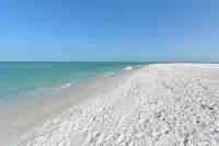 Beautiful, Gulf-Front Home on Bean Point--Halcyon House