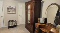 Cozy 1Br Minutes from Mall of GA and Lake Lanier - Condos