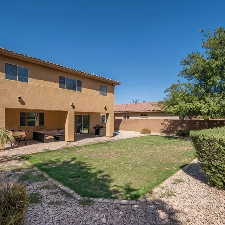 Spacious 6-bedroom 3 Bathroom Entire House in charming Gilbert Sleeps 12