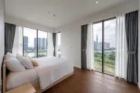 The Metropole Signature Collection – Galleria, Crest & Opera - balcony