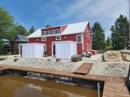 4Br River Retreat: Beach, Boat, Sunsets, Wildlife, Spacious & Serene Escape