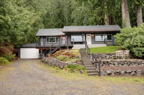 Bellingham Waterfront Retreat, Private Dock, Amazing Views - 4-Star
