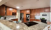 Desert Pool Retreat - 4-Star