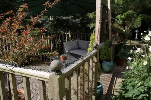 Pond View Cottage with Beautiful Views - Dog Friendly (Cosy and Tranquil)
