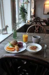 Olarsgården Hotell - พร้อมอาหารเช้า