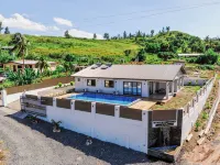 Tropical Garden Retreat in Valele, Ba - 2 Bedroom, 2 Bath Villa - Villas