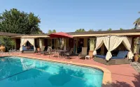 Villa A- 2bed/2bath with kitchen, dining&living rooms, in downtown Palm Springs! - Villas