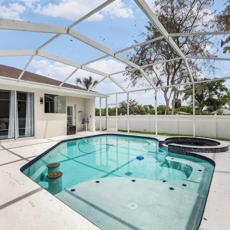 Shore Drive Sunshine Fully Furnished Home Pet Friendly