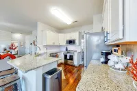Large Beautifully decorated Cozy Family Home - Pet Friendly - Near Charlotte - Wifi