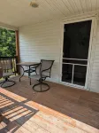 Charming 2-bedroom home in delightful downtown Indian River