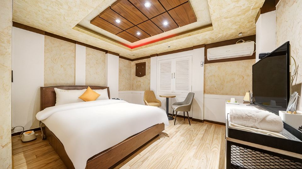 Paju Munsan Avishong Hotel