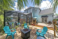 Private historic district apt with pool-suite B