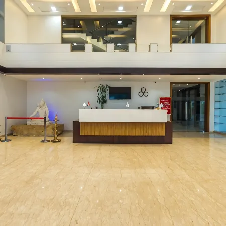 Hotel Three Leaves
