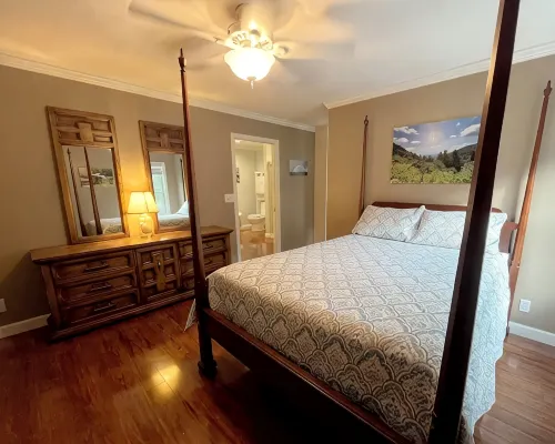 Meadow Winds, A mountain getaway. Hotels in Grayson County