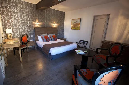 Logis Hotel Restaurant Nougier - 3-Star