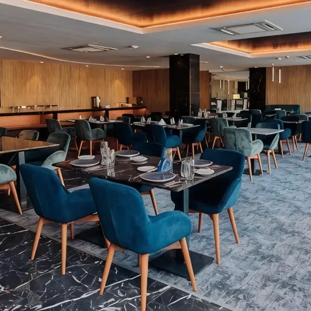 Otia Hotel
