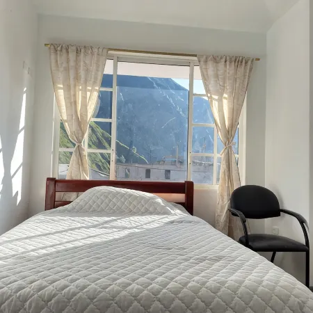 1 Triple Room with Views of the Mountain