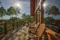 5⋆ View/Hot Tub/ Pool Table/Arcades/Bar - Hytter