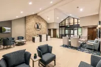 Lakefront Condo Lake Keowee • Resort Amenity • Modern Luxury Vibe • Dog Friendly
