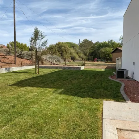 Gorgeous New Townhome with Hot Tub