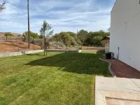 Gorgeous New Townhome with Hot Tub - balcony