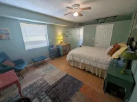 Your Mountain Retreat - Starlit Hot Tub & Fire Pit