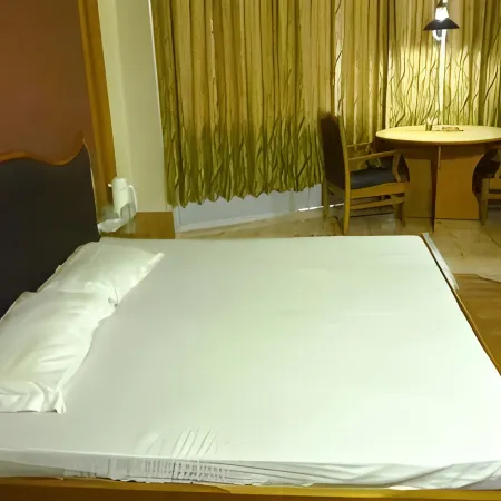 Hotel Yak