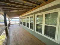 湖景靜居（可賞壯麗日落、可直達湖畔）度假屋