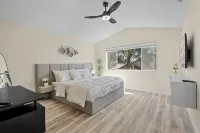 “NEW” Half Moon Retreat / +Pool Table / - 5 min away from GRATON casino - 4-Star