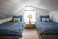 Railroad Retreat in Moose Pass – The Gandy Dancer - WiFi
