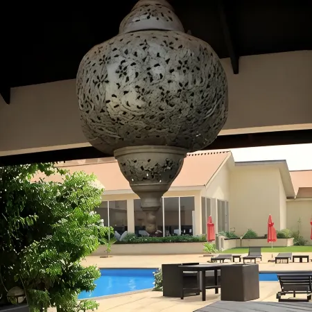 Theaknac Hotel