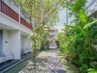 Kamini Legian Hotel Hotels near سكاي غاردن