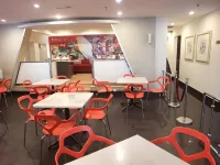 Ritz Garden Hotel - 3-Star