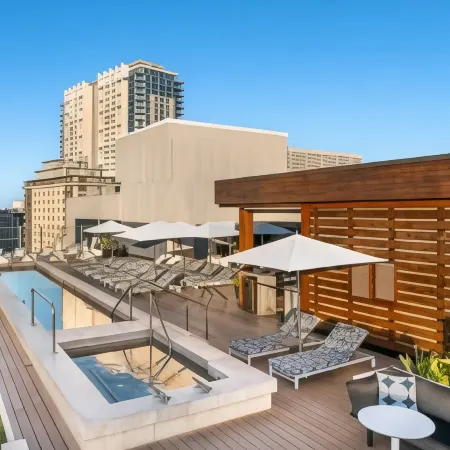 Hilton Grand Vacations Club Hokulani Waikiki Honolulu