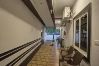 Shelly's Hideout Inn