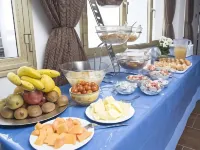Hotel Adonis Capital - petit déjeuner