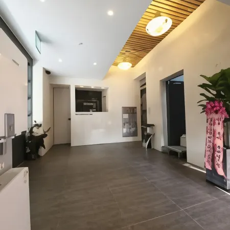 Suwon Hotel Lowa