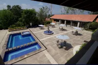 Hotel Hacienda Montesinos - Pool