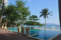 Chivapuri Beach Resort - Infinity Pools